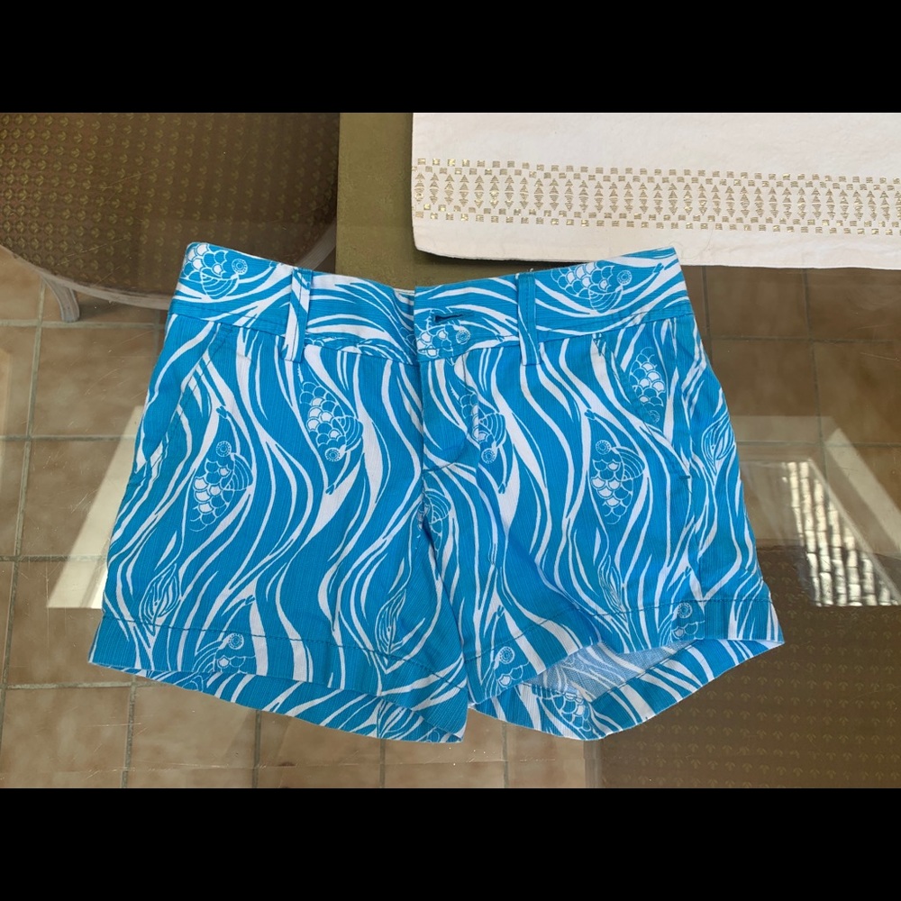 Blue and White 5” Lilly Pulitzer Shorts